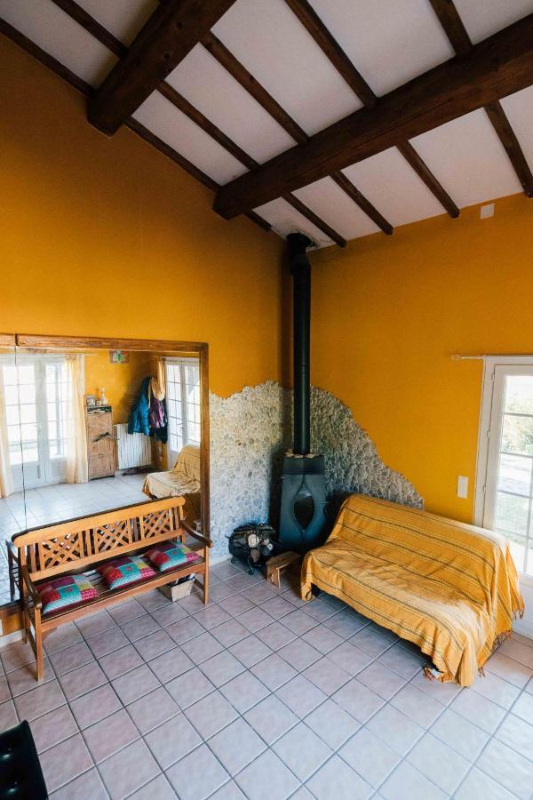 Maison D'Hotes Eco-Responsable Avec Piscine 6X12M Châteaudouble Εξωτερικό φωτογραφία